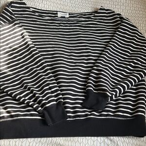 American Eagle Outfitters Black and White Striped Sweatshirt
